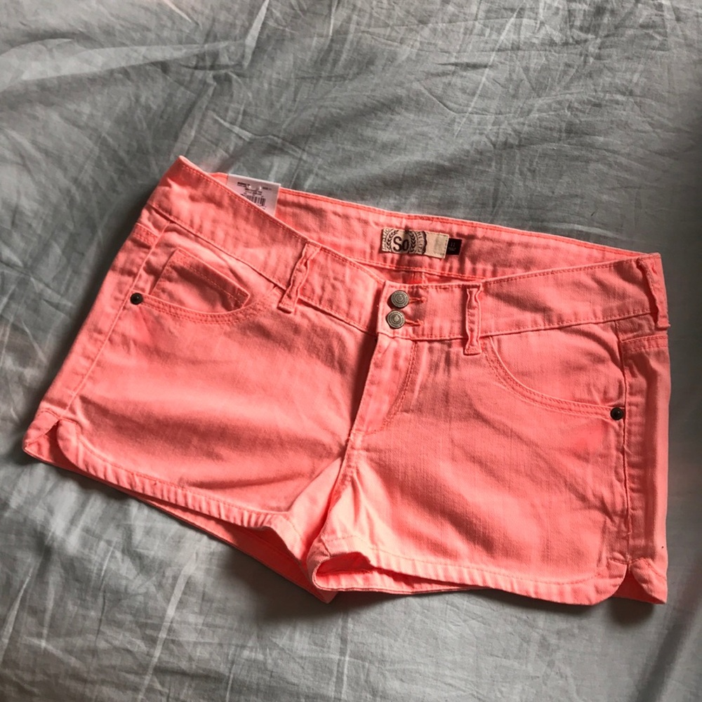 NEW! Peach Shorts 🍑